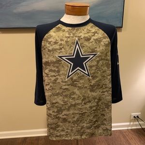 EUC men’s Nike Dallas Cowboys NFL Camo USA Top